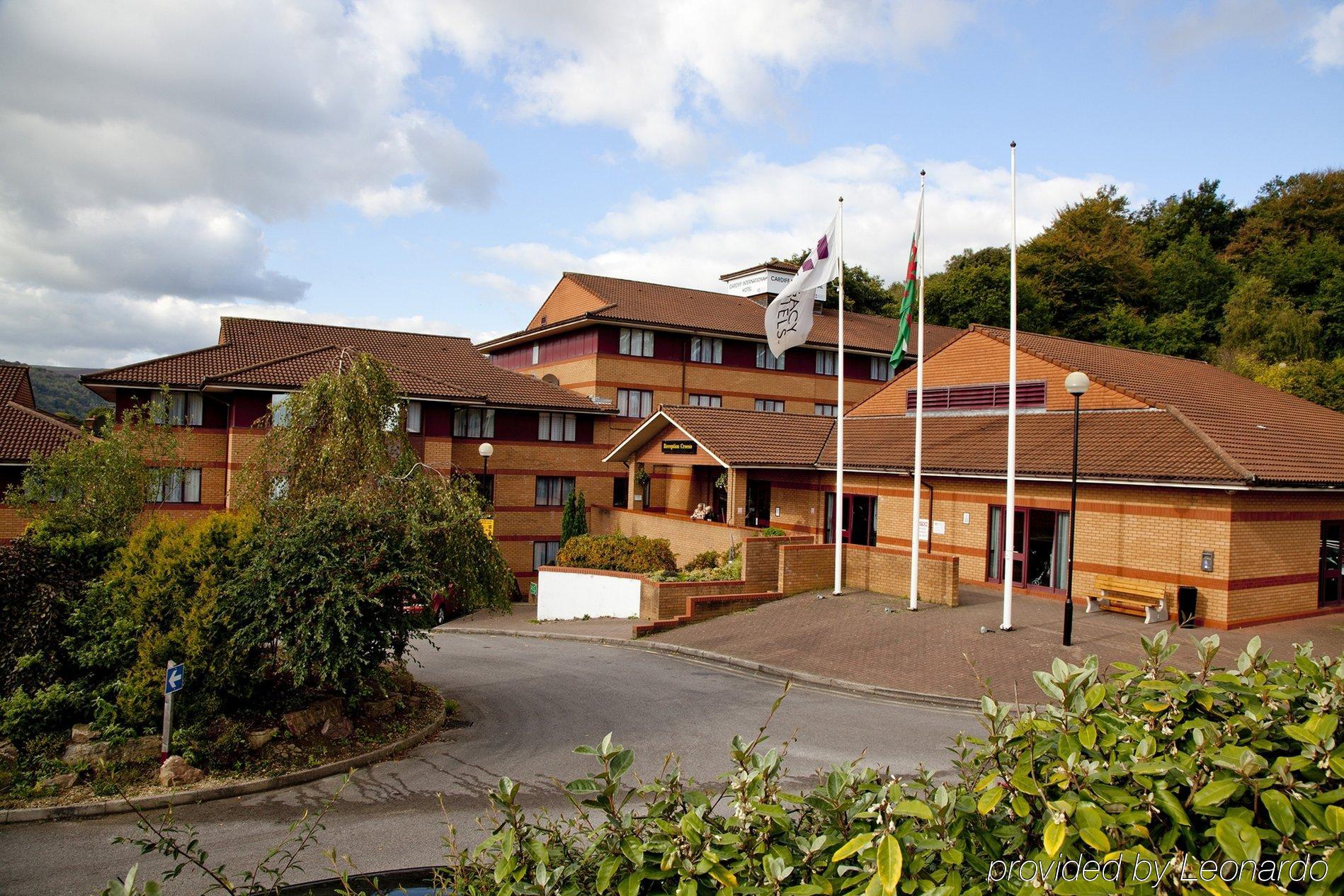 Holiday Inn Cardiff North M4 Jct 32, An Ihg Hotel Exterior photo