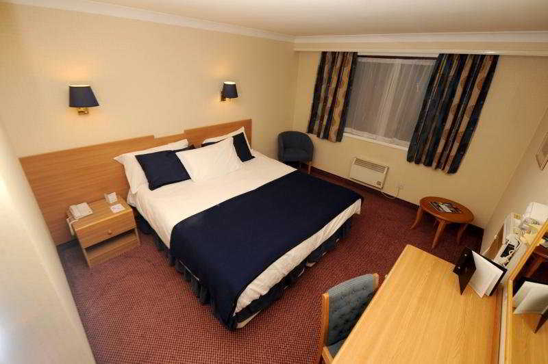 Holiday Inn Cardiff North M4 Jct 32, An Ihg Hotel Room photo